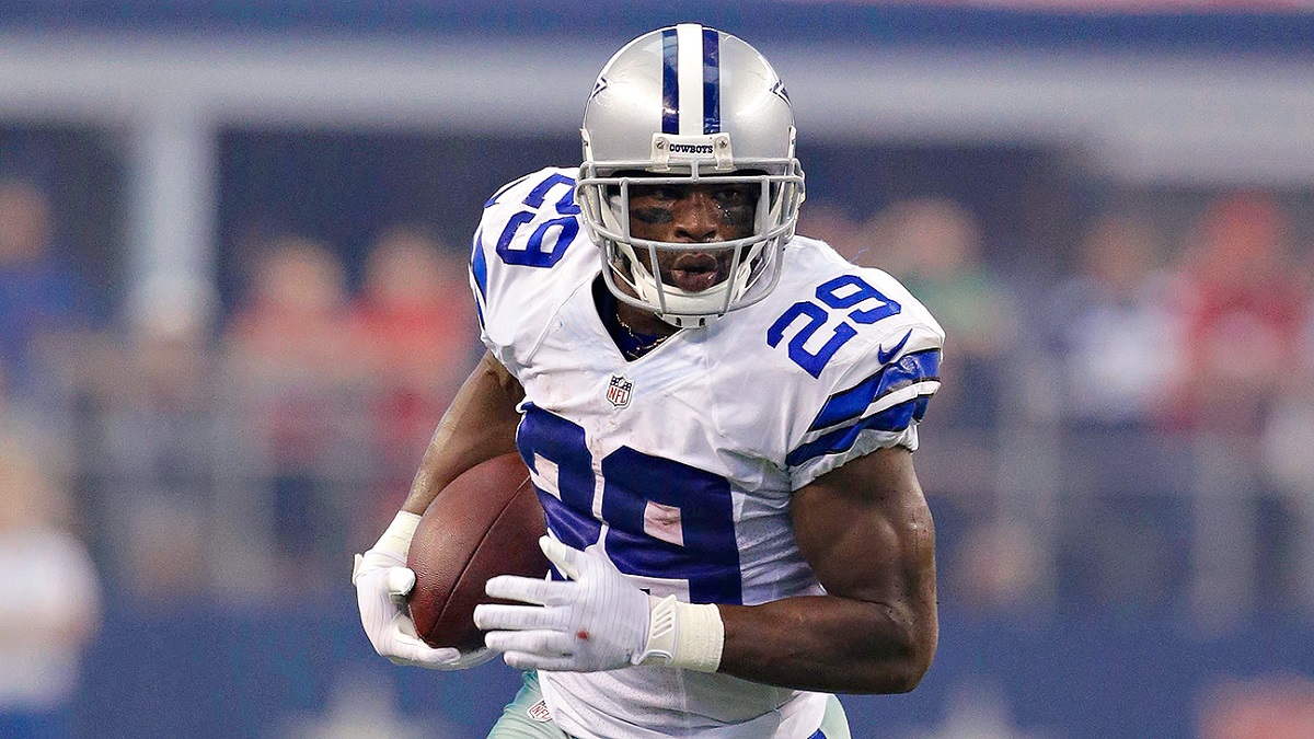 Dallas Cowboys running back DeMarco Murray (29) runs during the first half of an NFL football game, Sunday, Sept. 7, 2014, in Arlington, Texas. (AP Photo/LM Otero)
